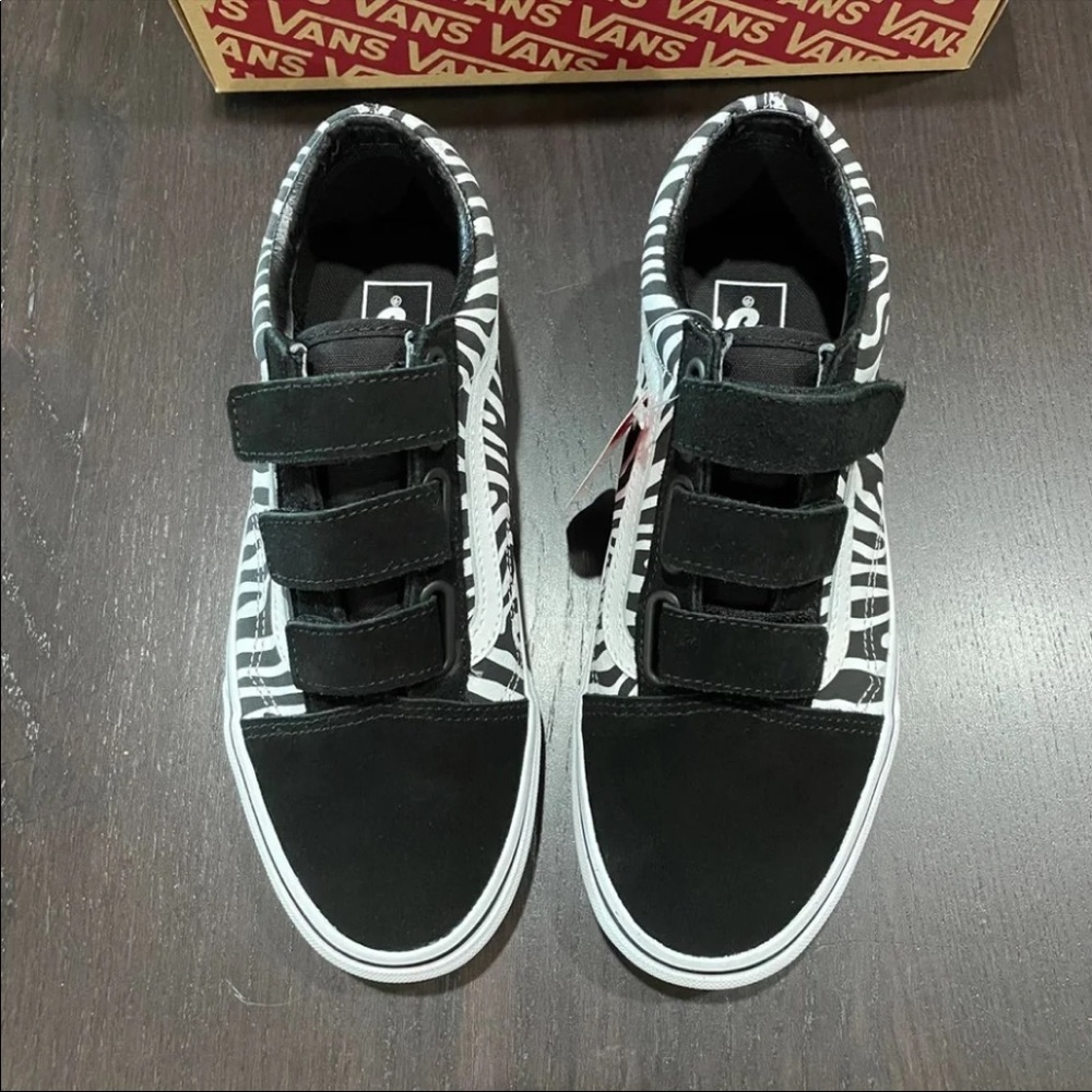 Vans Old Skool V Suede Canvas Zebra - Picture 3 of 5